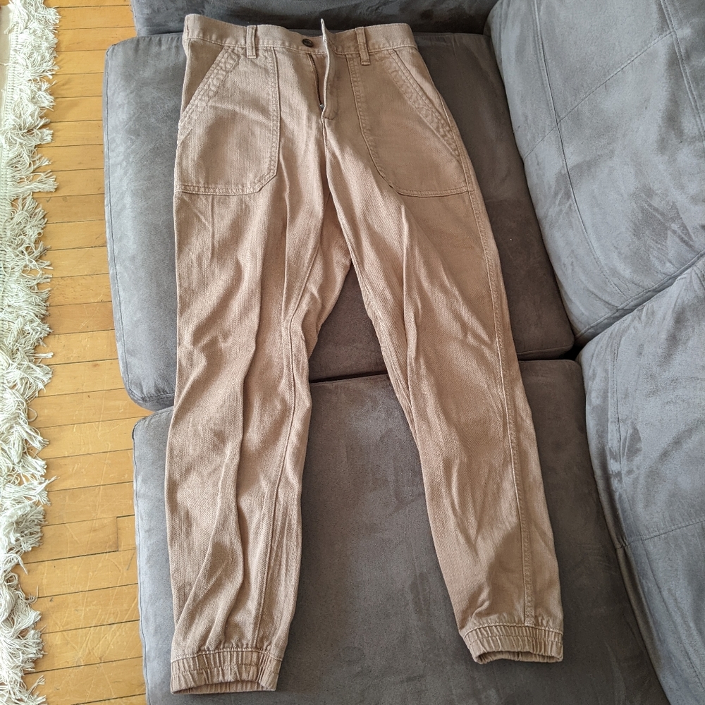 Gap Joggers size 4 in mushroom brown